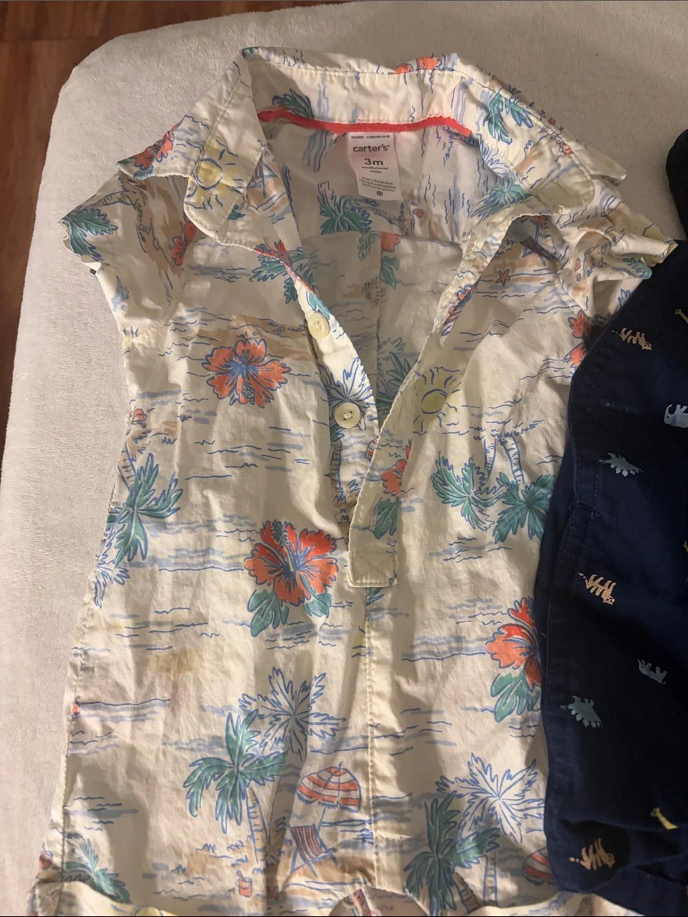 Baby bundle , summer outfits Carter's